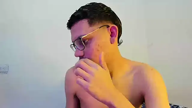 Diego-Monsalve online show from 3, 10, 2025