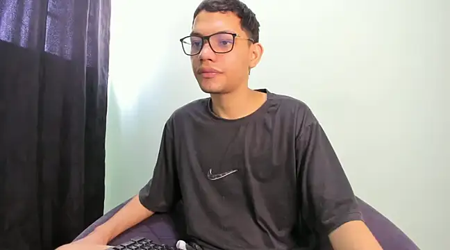 Diego-Monsalve online show from 22, 1, 2025