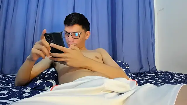 Snapshot of Diego-Monsalve chatting on 20, 7, 2026 Diego-Monsalve online show from 20, 7, 2026