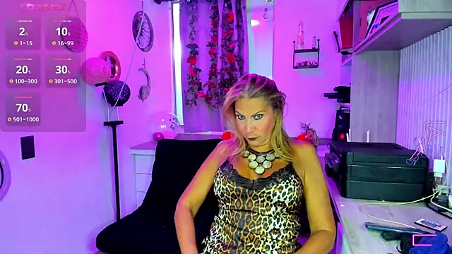  cristal ayala online show from 3, 6, 2026