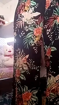 whitetrashdirtyslut online show from 14, 1, 2026