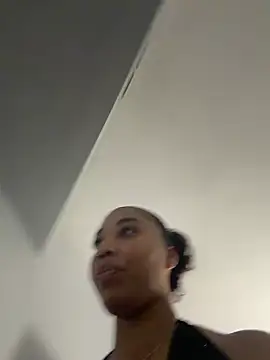 Therealaaliyahnichols online show from 25, 6, 2026