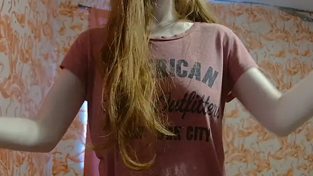 strawberrysmoothie online show from 11, 1, 2026