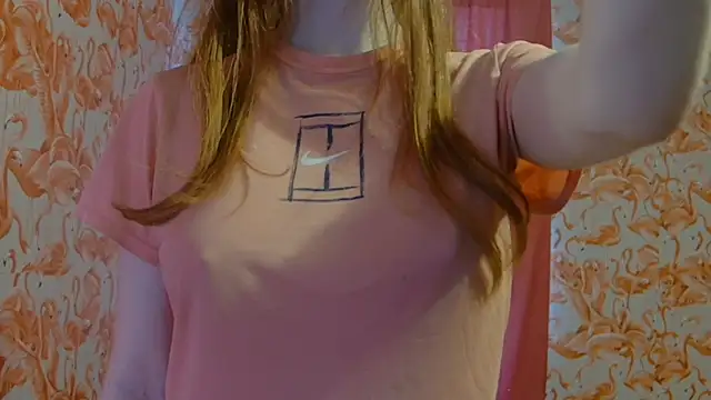 strawberrysmoothie online show from 18, 3, 2025