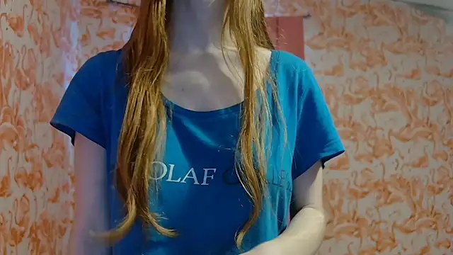 strawberrysmoothie online show from 22, 9, 2025