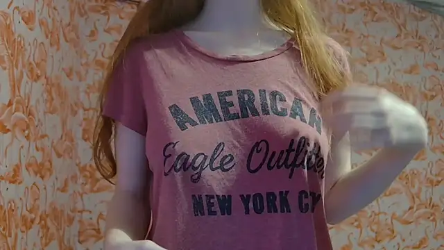 strawberrysmoothie online show from 30, 9, 2025