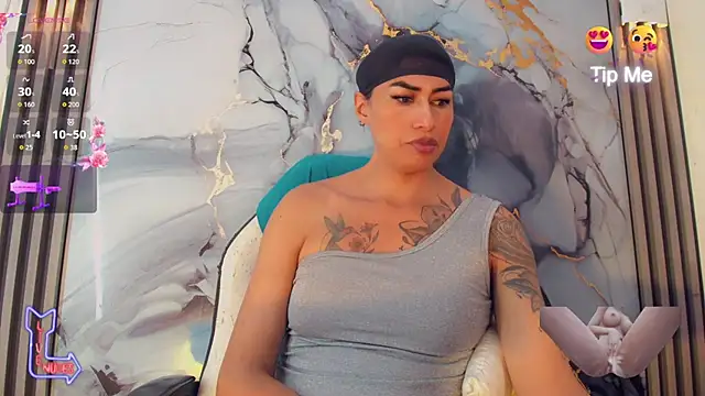 Snapshot of khiara_moretti chatting on 17, 6, 2026 khiara moretti online show from 17, 6, 2026