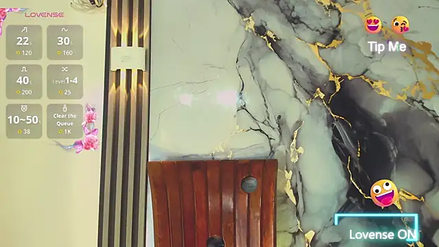 khiara moretti online show from 17, 2, 2026