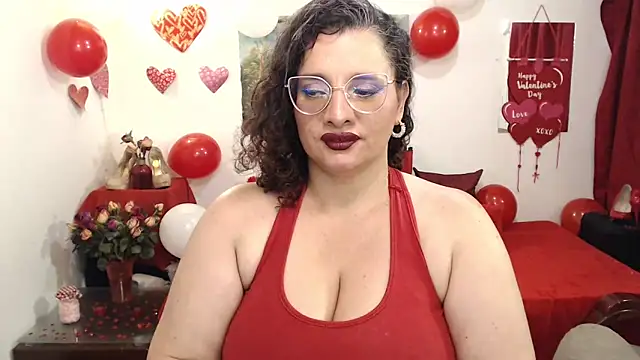 Snapshot of Aleja_Gonzales chatting on 13, 2, 2025 Aleja Gonzales online show from 13, 2, 2025