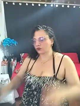 Aleja Gonzales online show from 18, 7, 2026