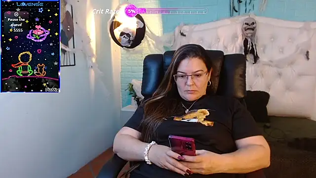 MsJossie online show from 24, 10, 2025