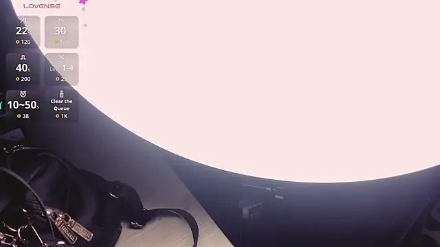 Agathaargent  online show from 14, 9, 2025