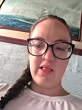 Venus Santana online show from 10, 11, 2025