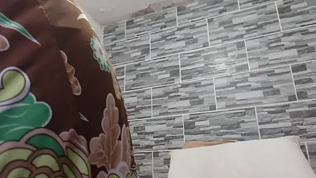 Venus Santana online show from 28, 1, 2025