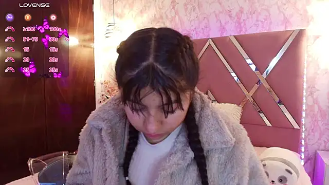 Miaa Smiith1 online show from 5, 3, 2025