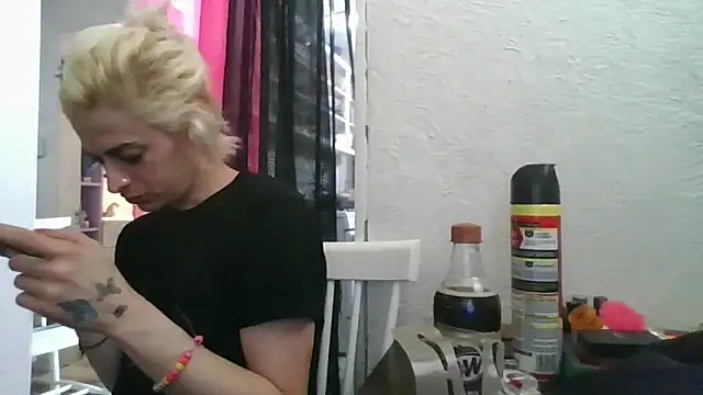 watermellonpussy online show from 21, 5, 2026