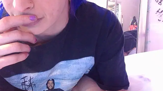 watermellonpussy online show from 9, 4, 2026