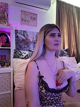 EvelynFrances online show from 16, 1, 2026