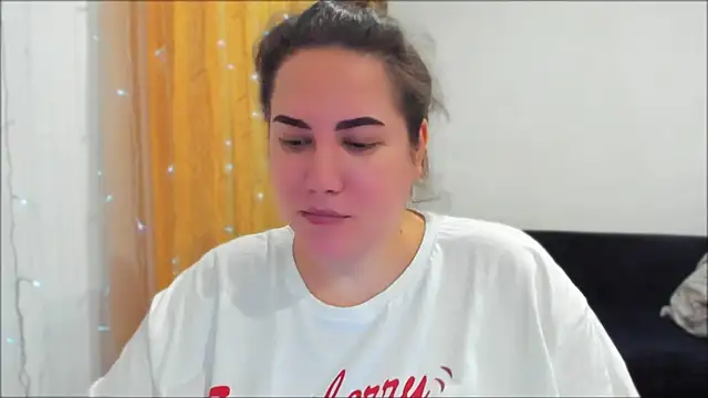  madalexa  online show from 17, 4, 2026