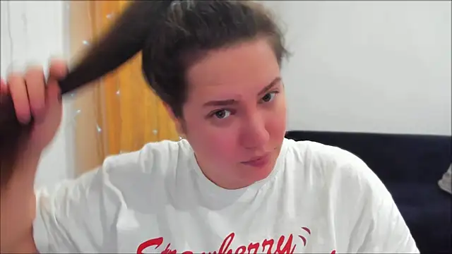Snapshot of _madalexa_ chatting on 19, 4, 2026 madalexa online show from 19, 4, 2026