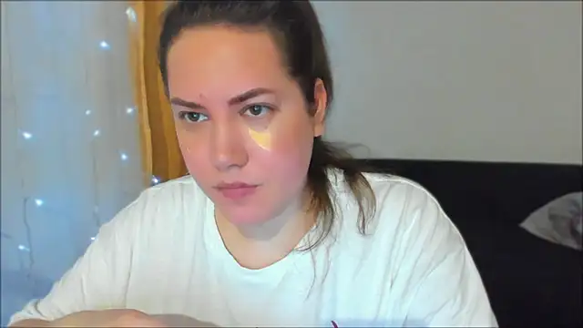  madalexa  online show from 2, 4, 2026