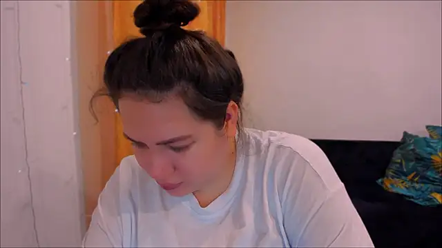  madalexa  online show from 2, 2, 2025