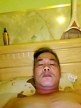 Nguyenthikimthuy online show from 4, 12, 2025