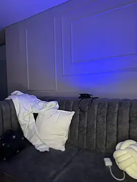 GabriellaFerrer online show from 16, 12, 2025