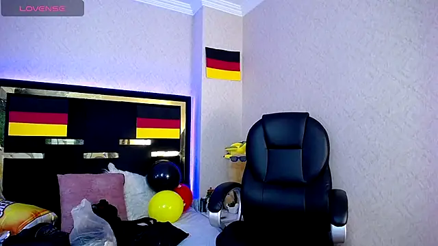 Snapshot of Moon_Water__ chatting on 30, 9, 2025 Moon Water online show from 30, 9, 2025