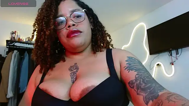 Snapshot of Dirty_sara17 chatting on 12, 7, 2026 Dirty sara17 online show from 12, 7, 2026