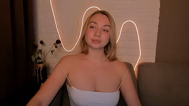 DanielaWisse online show from 2, 12, 2024