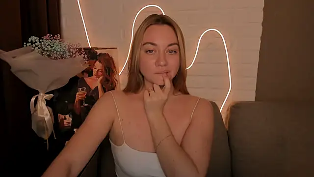 DanielaWisse online show from 18, 12, 2024
