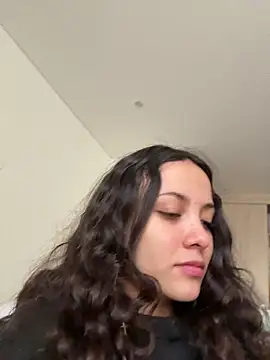 Megan Rodrigo online show from 6, 6, 2026