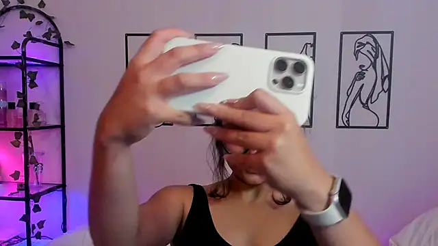 Megan Rodrigo online show from 9, 9, 2025