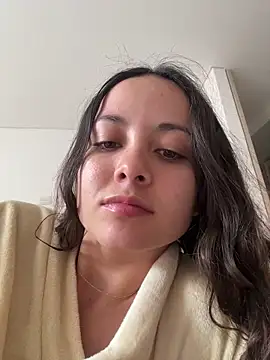Megan Rodrigo online show from 11, 5, 2026