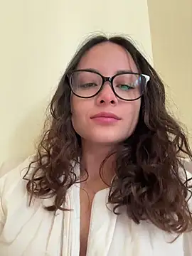 Megan Rodrigo online show from 17, 1, 2026