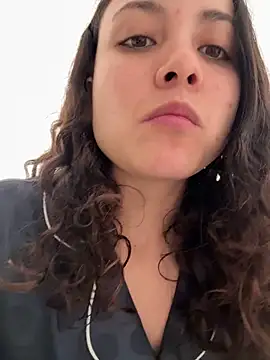 Megan Rodrigo online show from 9, 6, 2026