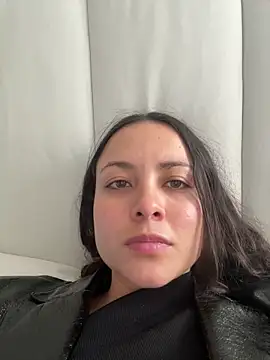Megan Rodrigo online show from 20, 6, 2026