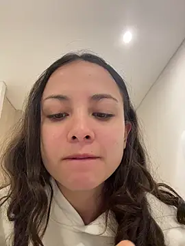 Megan Rodrigo online show from 16, 7, 2026