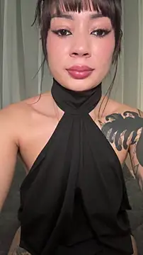 Snapshot of Roxanne_08 chatting on 1, 3, 2026 Roxanne 08 online show from 1, 3, 2026