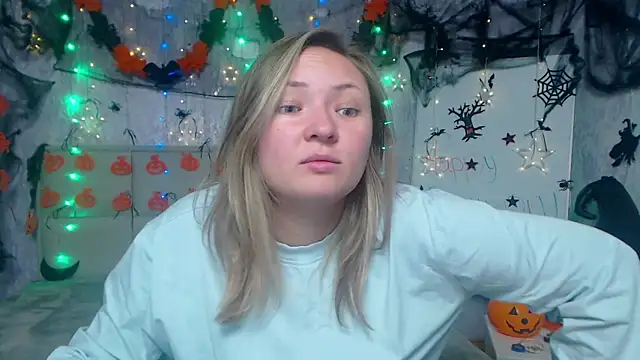 SallyVerda online show from 26, 10, 2025