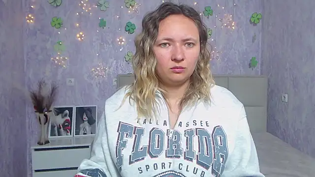 SallyVerda online show from 17, 3, 2025