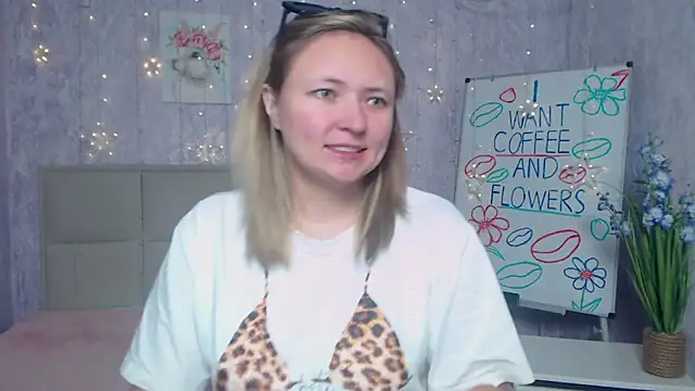 SallyVerda online show from 13, 9, 2025