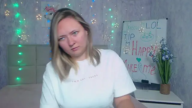 SallyVerda online show from 8, 9, 2025