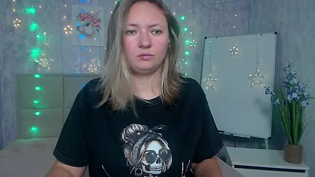 SallyVerda online show from 10, 9, 2025