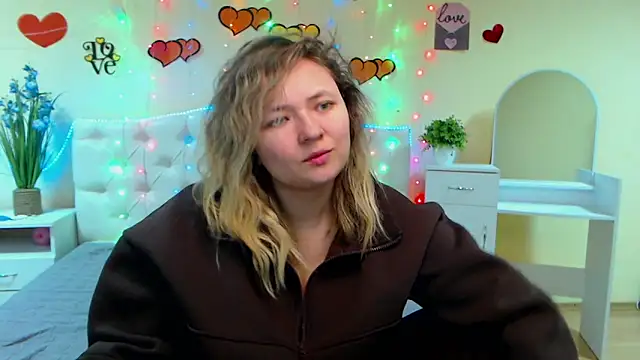 SallyVerda online show from 27, 2, 2025