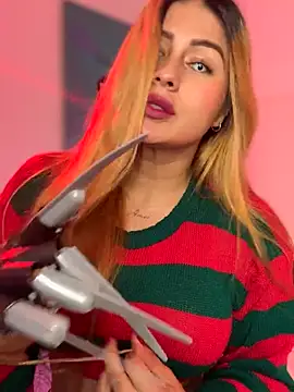 Amber Martins  online show from 21, 10, 2025