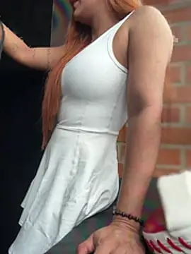 Amber Martins  online show from 5, 4, 2026