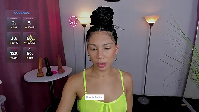 Dayanna tecca online show from 13, 3, 2025