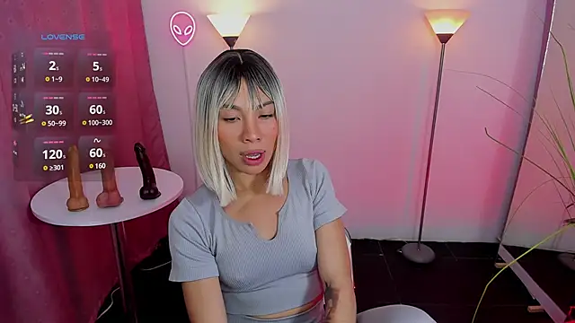 Dayanna tecca online show from 21, 3, 2025